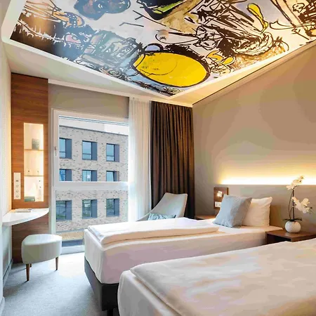 Hey Lou Monheim am Rhein