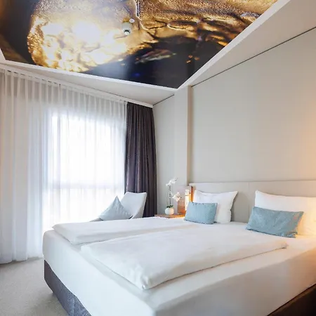 Otel Hey Lou Monheim am Rhein