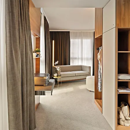 Styles Monheim 3*