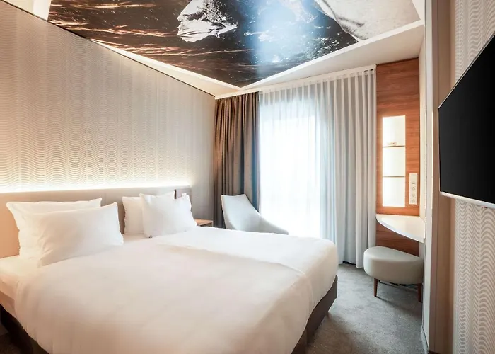 Hey Lou Monheim am Rhein